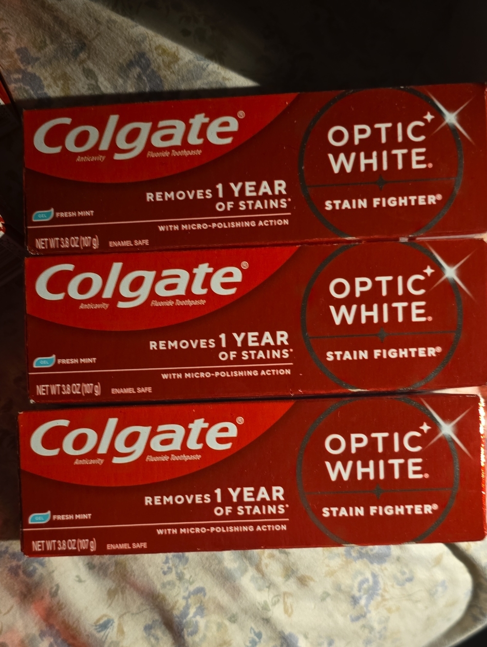 Optic White Stain Fighter Toothpaste - Red (Fresh Mint) 3 Pack